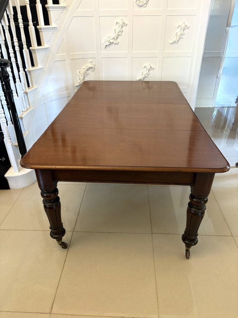 Antique Victorian Quality Mahogany 10 Seater Extending Dining Table